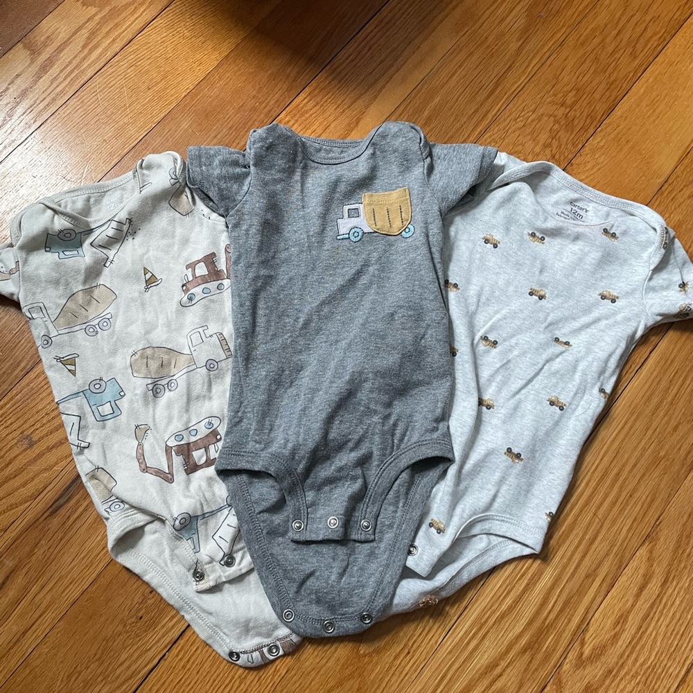 Carter's Gray Bodysuit with Truck Patch